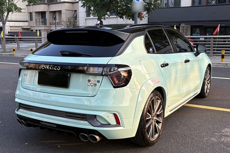 Used Lynk & Co 02 Hatchback 2022 2.0TD Summer Limited Edition Exterior 5