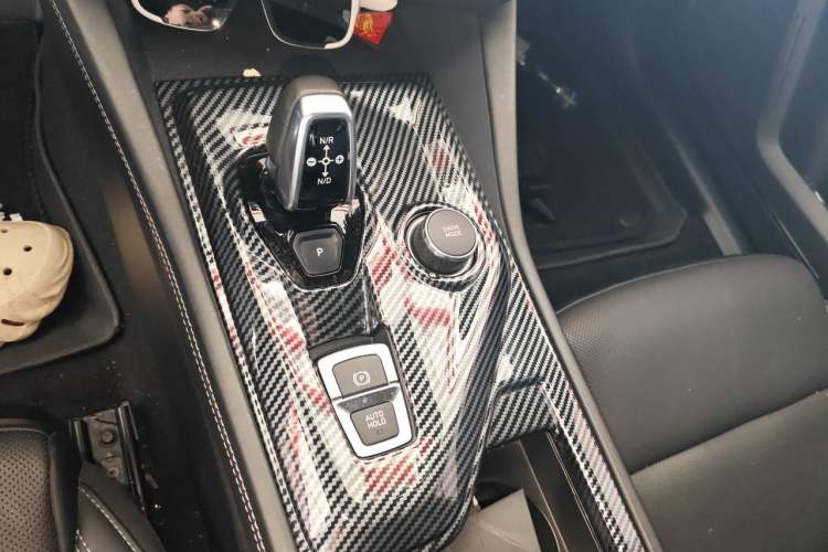 Used Lynk & Co 02 Hatchback 2022 2.0TD Pro Gear Lever