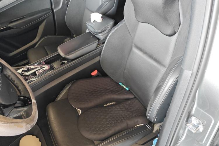 Used Lynk & Co 02 Hatchback 2022 2.0TD Pro Left Front Seat