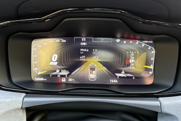 Used Lynk & Co 02 Hatchback 2022 2.0TD Summer Limited Edition Odometer Close Up