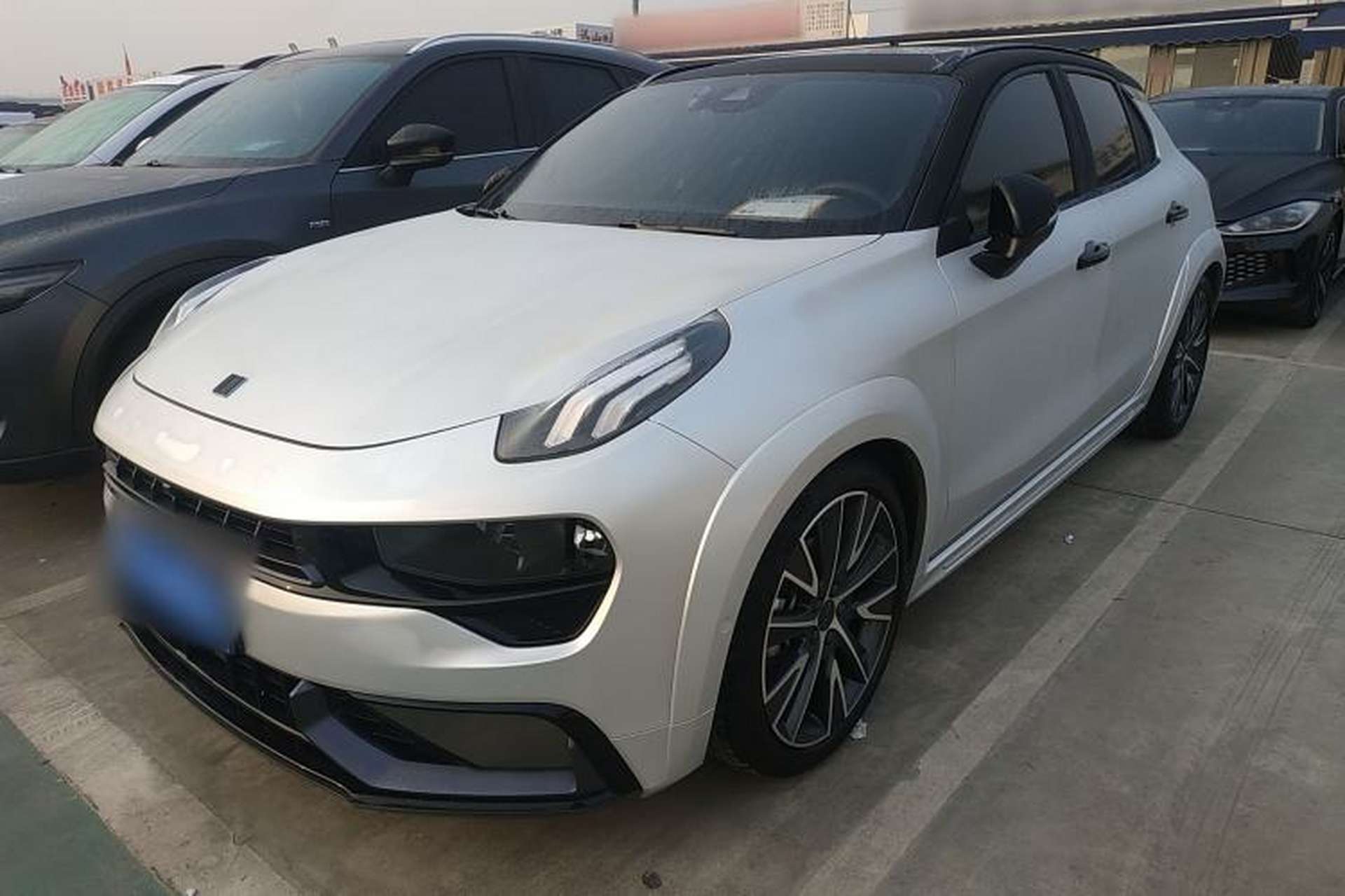 Used Lynk & Co 02 Hatchback 2022 2.0TD Pro Front Left 45 Deg