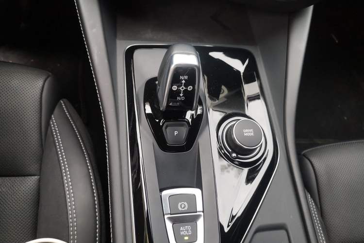 Used Lynk & Co 02 Hatchback 2022 2.0TD Pro Gear Lever