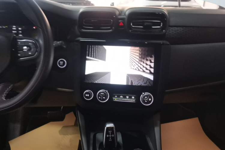 Used Lynk & Co 02 Hatchback 2022 2.0TD Pro Audio And AC Panel