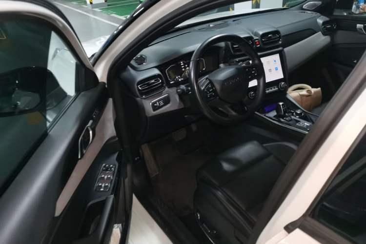 Used Lynk & Co 02 Hatchback 2022 2.0TD Pro Driver Seat