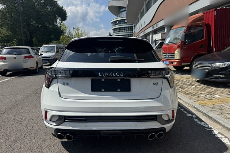 Used Lynk & Co 02 Hatchback 2022 2.0TD Plus Exterior 3