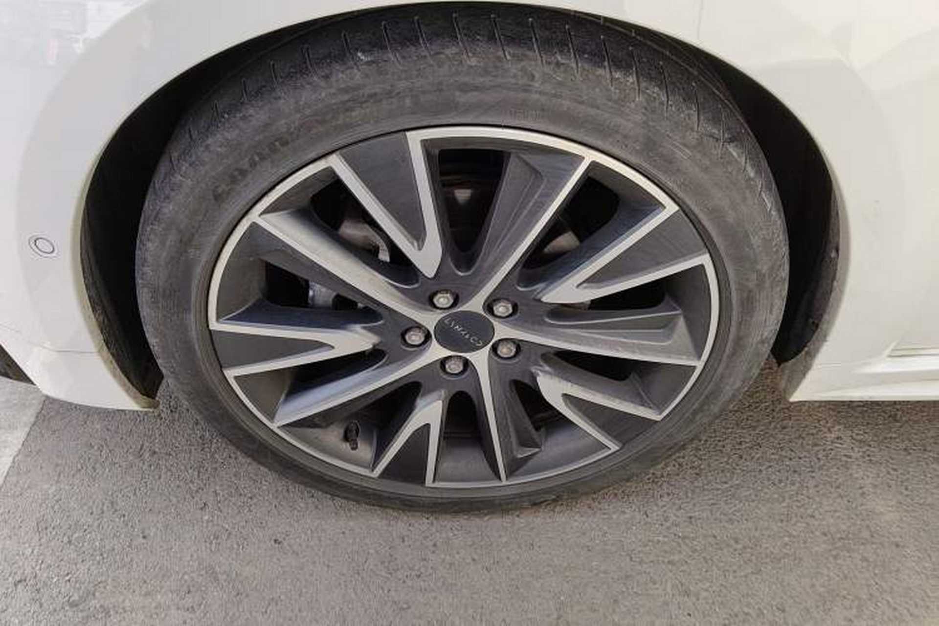 Used Lynk & Co 02 Hatchback 2022 2.0TD Pro Exterior 4