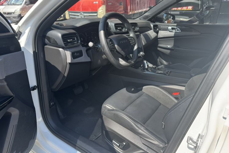 Used Lynk & Co 02 Hatchback 2022 2.0TD Plus Exterior 5