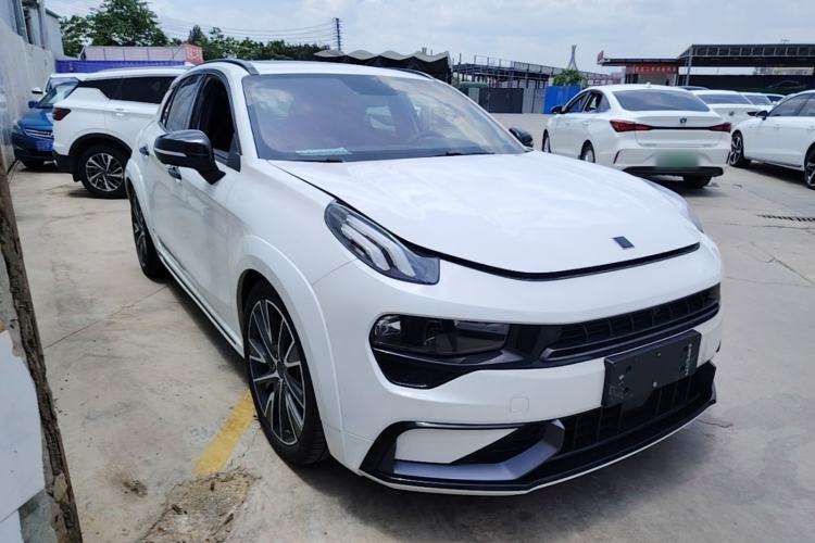 Used Lynk & Co 02 Hatchback 2022 2.0TD Plus Front Right 45 Deg