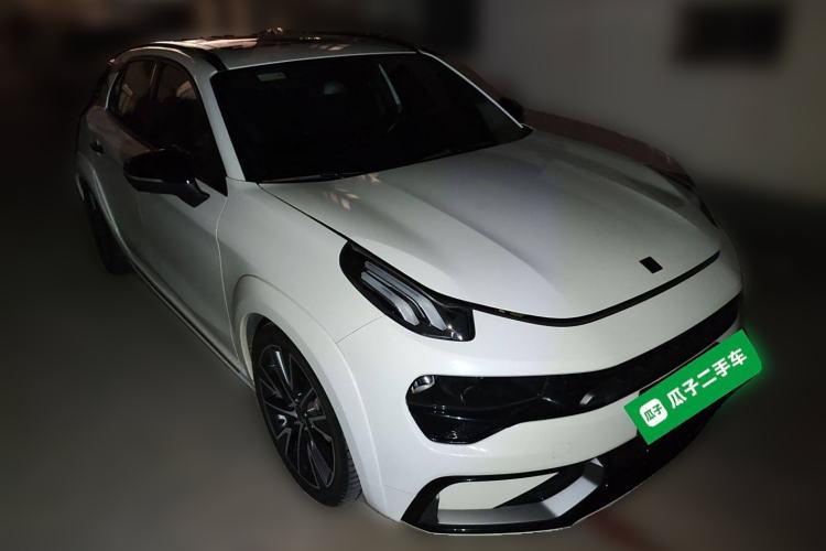 Used Lynk & Co 02 Hatchback 2022 2.0TD Plus Front Right 45 Deg