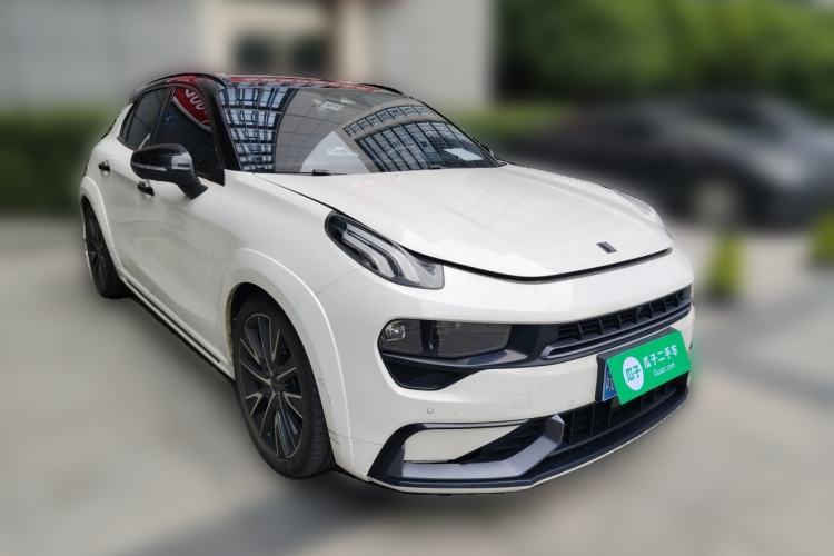 Used Lynk & Co 02 Hatchback 2022 2.0TD Pro Front Right 45 Deg