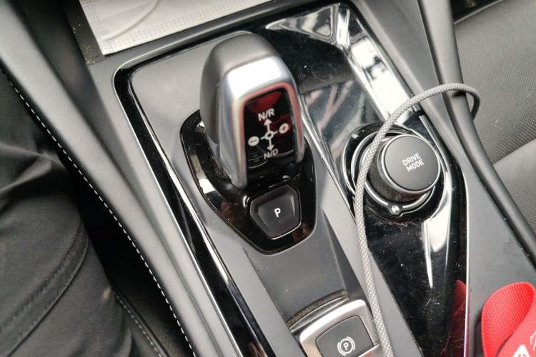 Used Lynk & Co 02 Hatchback 2022 2.0TD Pro Gear Lever