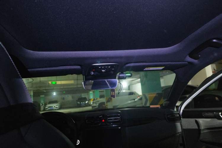 Used Lynk & Co 02 Hatchback 2022 2.0TD Pro Headliner