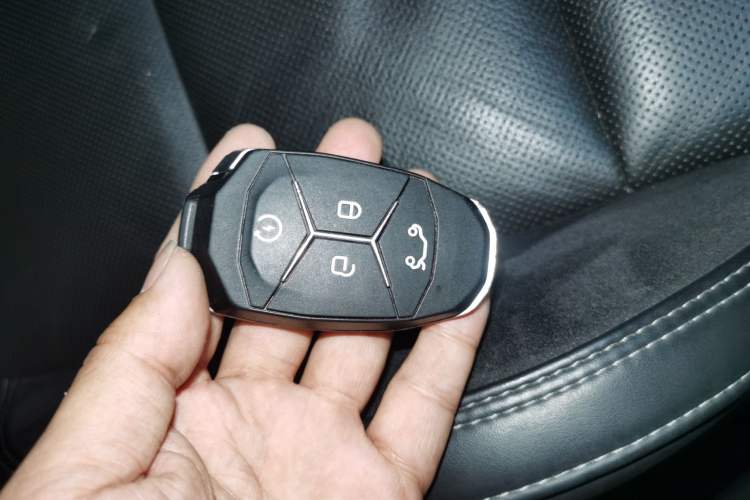 Used Lynk & Co 02 Hatchback 2022 2.0TD Pro Interior 1