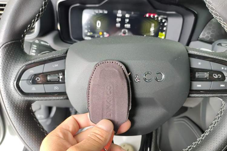 Used Lynk & Co 02 Hatchback 2022 2.0TD Pro Interior 1