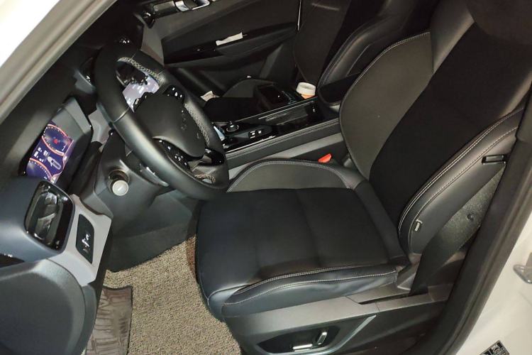 Used Lynk & Co 02 Hatchback 2022 2.0TD Plus Left Front Seat