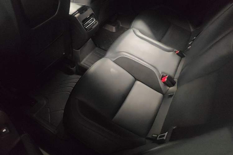 Used Lynk & Co 02 Hatchback 2022 2.0TD Plus Left Rear Seat