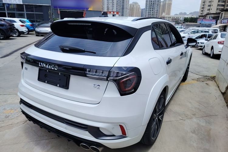 Used Lynk & Co 02 Hatchback 2022 2.0TD Plus Rear Right 45 Deg