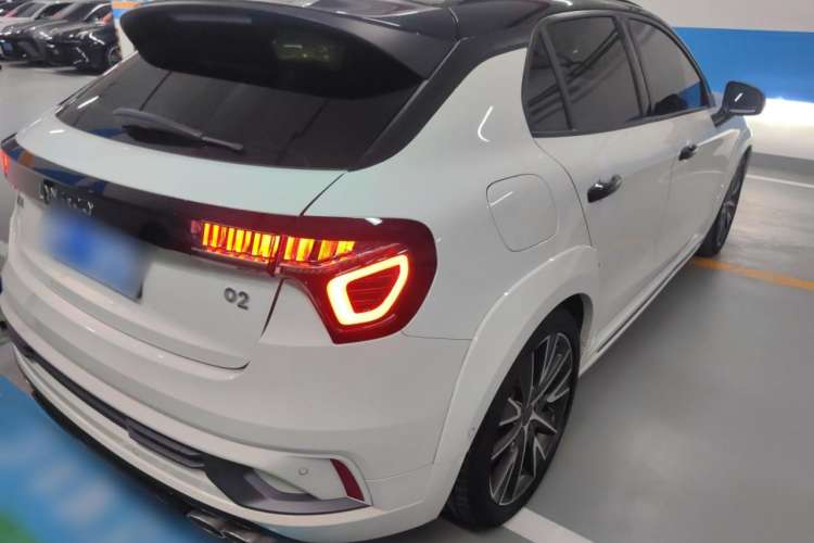 Used Lynk & Co 02 Hatchback 2022 2.0TD Pro Rear Right 45 Deg