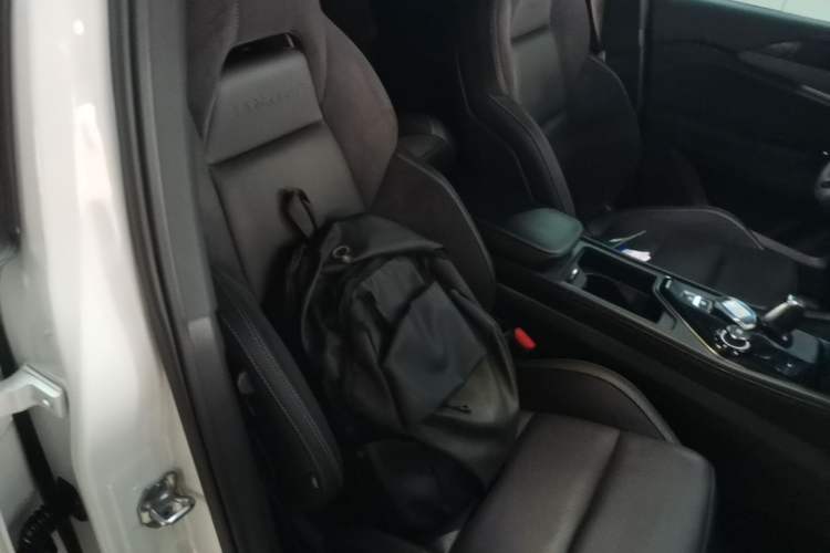 Used Lynk & Co 02 Hatchback 2022 2.0TD Pro Right Front Seat