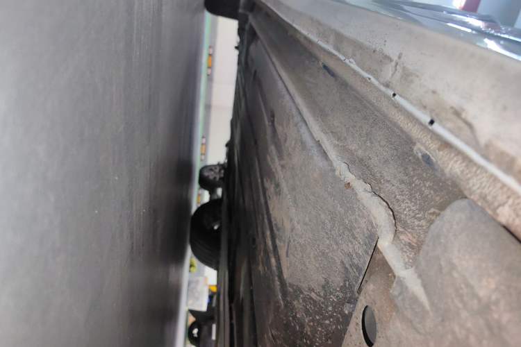 Used Lynk & Co 02 Hatchback 2022 2.0TD Pro Right Side Sill