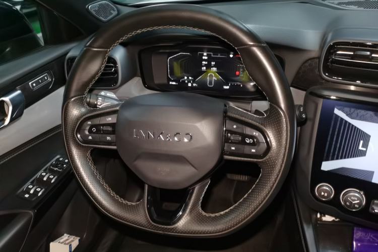 Used Lynk & Co 02 Hatchback 2022 2.0TD Pro Steering Wheel