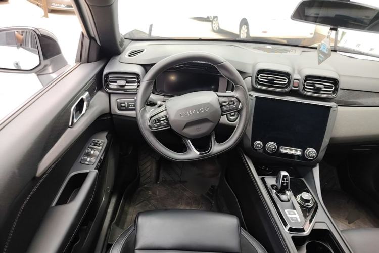 Used Lynk & Co 02 Hatchback 2022 2.0TD Plus Steering Wheel