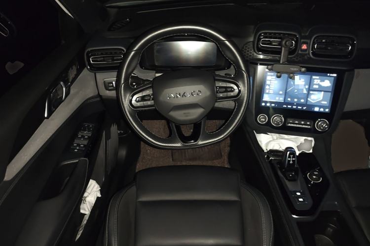 Used Lynk & Co 02 Hatchback 2022 2.0TD Plus Steering Wheel