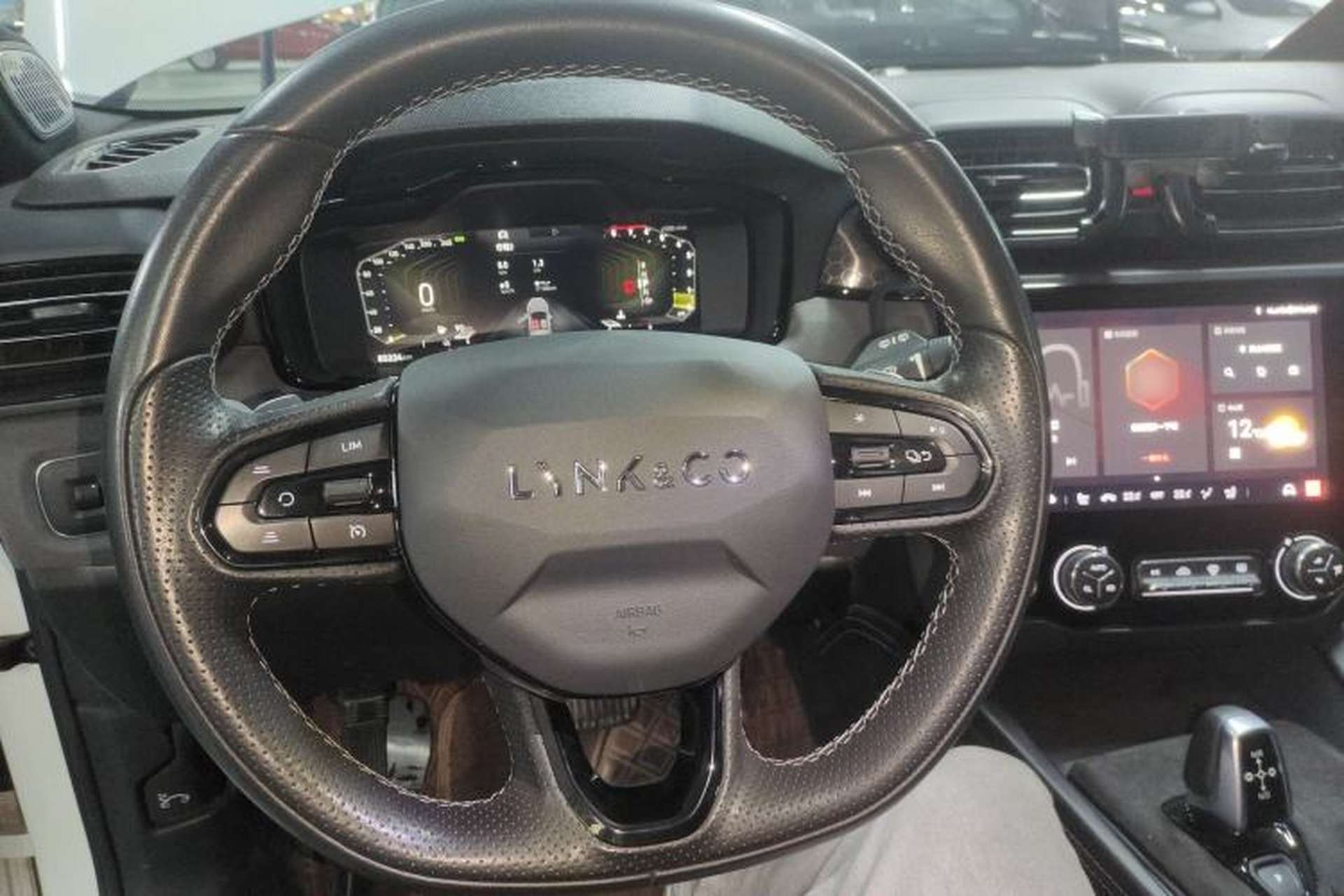Used Lynk & Co 02 Hatchback 2022 2.0TD Pro Steering Wheel