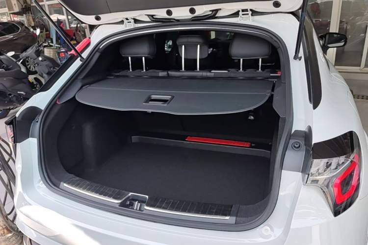 Used Lynk & Co 02 Hatchback 2022 2.0TD Pro Trunk