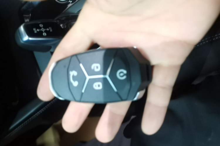 Used Lynk & Co 02 Hatchback 2022 2.0TD Pro Vehicle Key