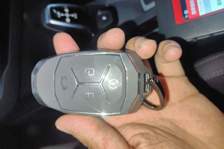 Used Lynk & Co 02 Hatchback 2022 2.0TD Pro Vehicle Key