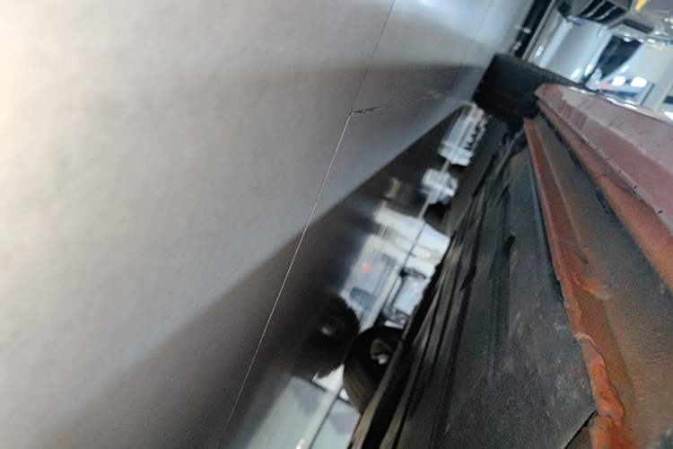 Used Lynk & Co 02 Hatchback 2022 2.0TD Pro Right Side Sill