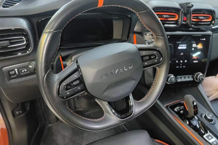 Used Lynk & Co 02 Hatchback 2022 2.0TD Pro Steering Wheel