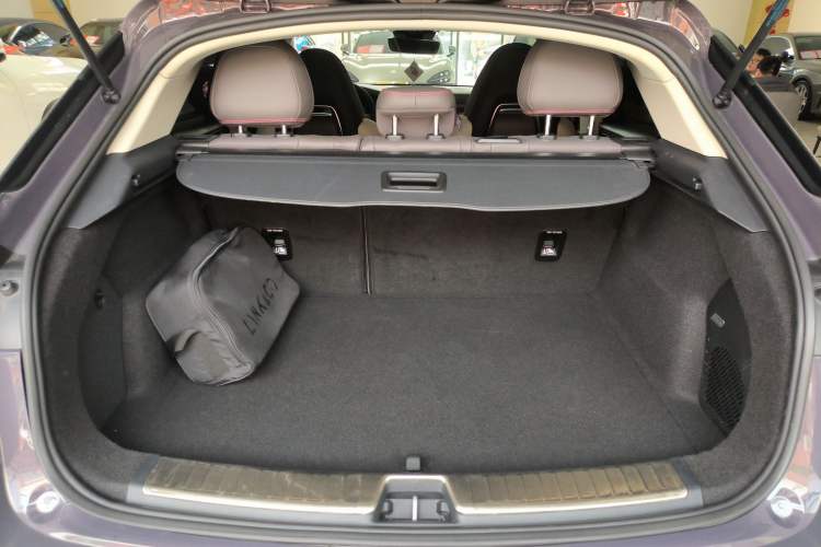 Used Lynk & Co 02 New Energy 2021 1.5T PHEV Pro Trunk