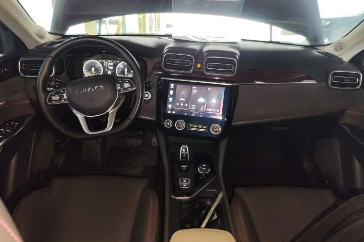 Used Lynk & Co 02 New Energy 2019 1.5T PHEV Pro Center Console