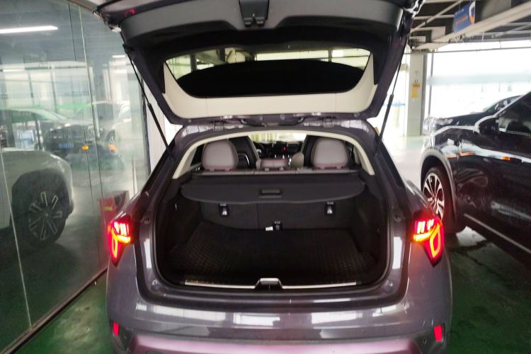 Used Lynk & Co 02 New Energy 2019 1.5T PHEV Pro Trunk
