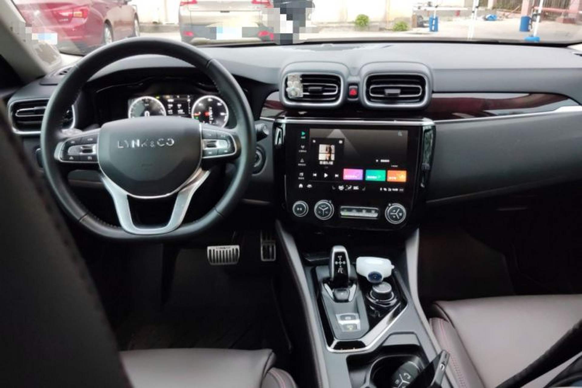 Used Lynk & Co 02 New Energy 2019 1.5T PHEV Pro Center Console