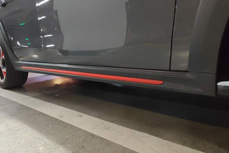 Used Lynk & Co 02 New Energy 2019 1.5T PHEV Pro Chassis Front Right