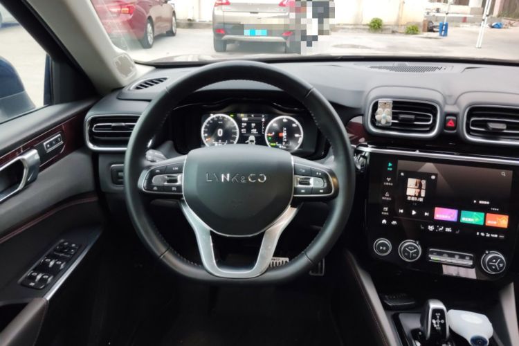 Used Lynk & Co 02 New Energy 2019 1.5T PHEV Pro Steering Wheel