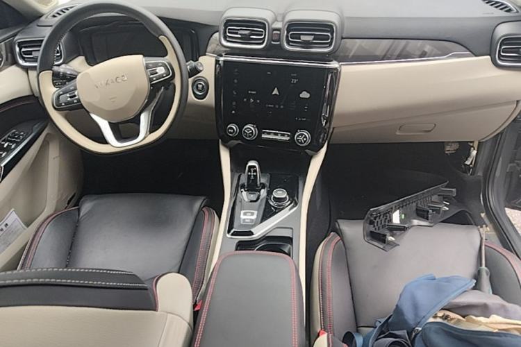 Used Lynk & Co 02 New Energy 2019 1.5T PHEV Pro Center Console