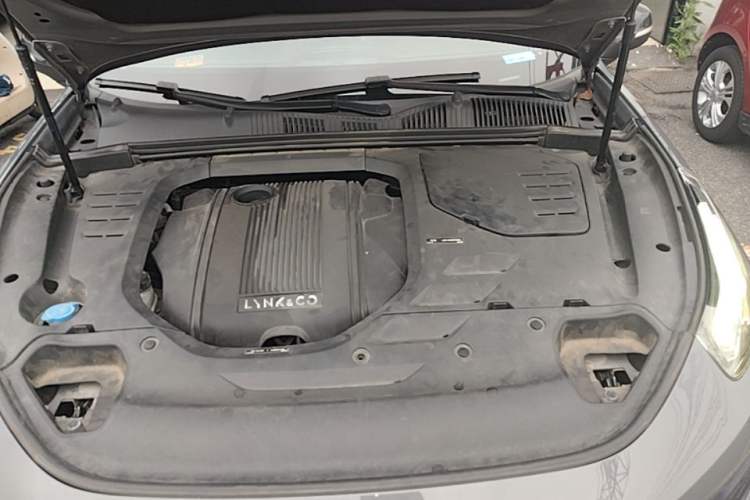Used Lynk & Co 02 New Energy 2019 1.5T PHEV Pro Engine Bay