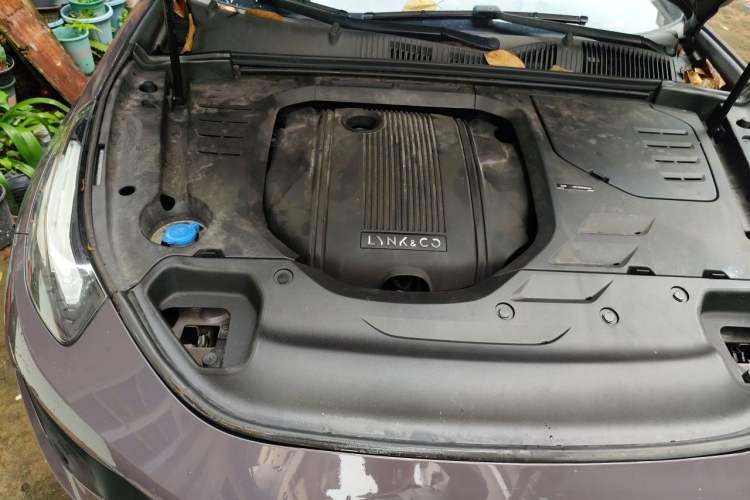 Used Lynk & Co 02 New Energy 2019 1.5T PHEV Pro Engine Bay Right