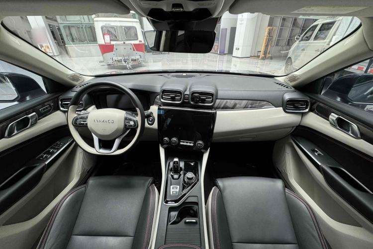 Used Lynk & Co 02 New Energy 2019 1.5T PHEV Pro Interior 1