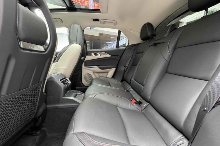Used Lynk & Co 02 New Energy 2019 1.5T PHEV Pro Interior 5
