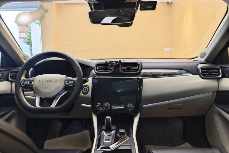 Used Lynk & Co 02 New Energy 2019 1.5T PHEV Pro Interior 8