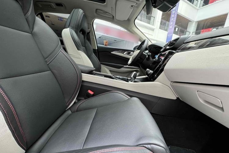 Used Lynk & Co 02 New Energy 2019 1.5T PHEV Pro Interior 9