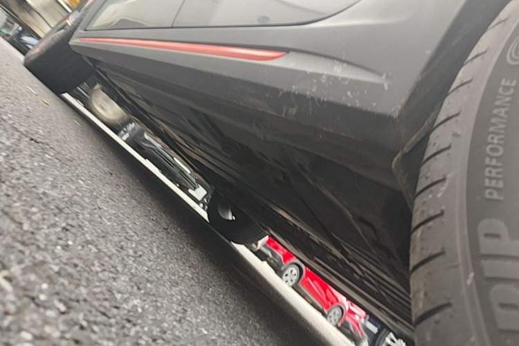 Used Lynk & Co 02 New Energy 2019 1.5T PHEV Pro Left Side Sill