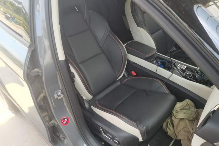 Used Lynk & Co 02 New Energy 2019 1.5T PHEV Pro Right Front Seat
