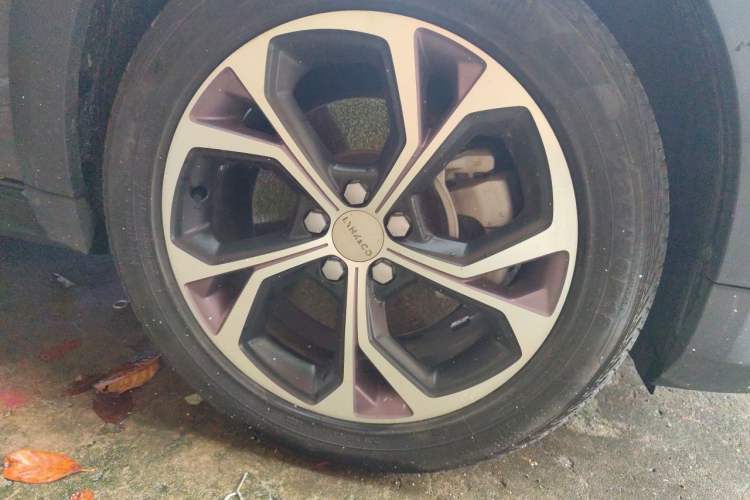 Used Lynk & Co 02 New Energy 2019 1.5T PHEV Pro Right Front Wheel Hub