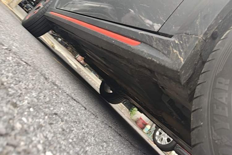 Used Lynk & Co 02 New Energy 2019 1.5T PHEV Pro Right Side Sill